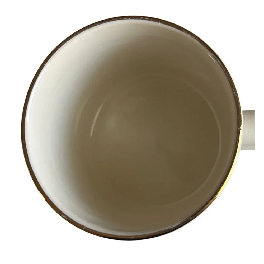 Carrigaline Pottery add touch